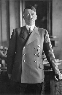 Bundesarchiv_Adolf_Hitler